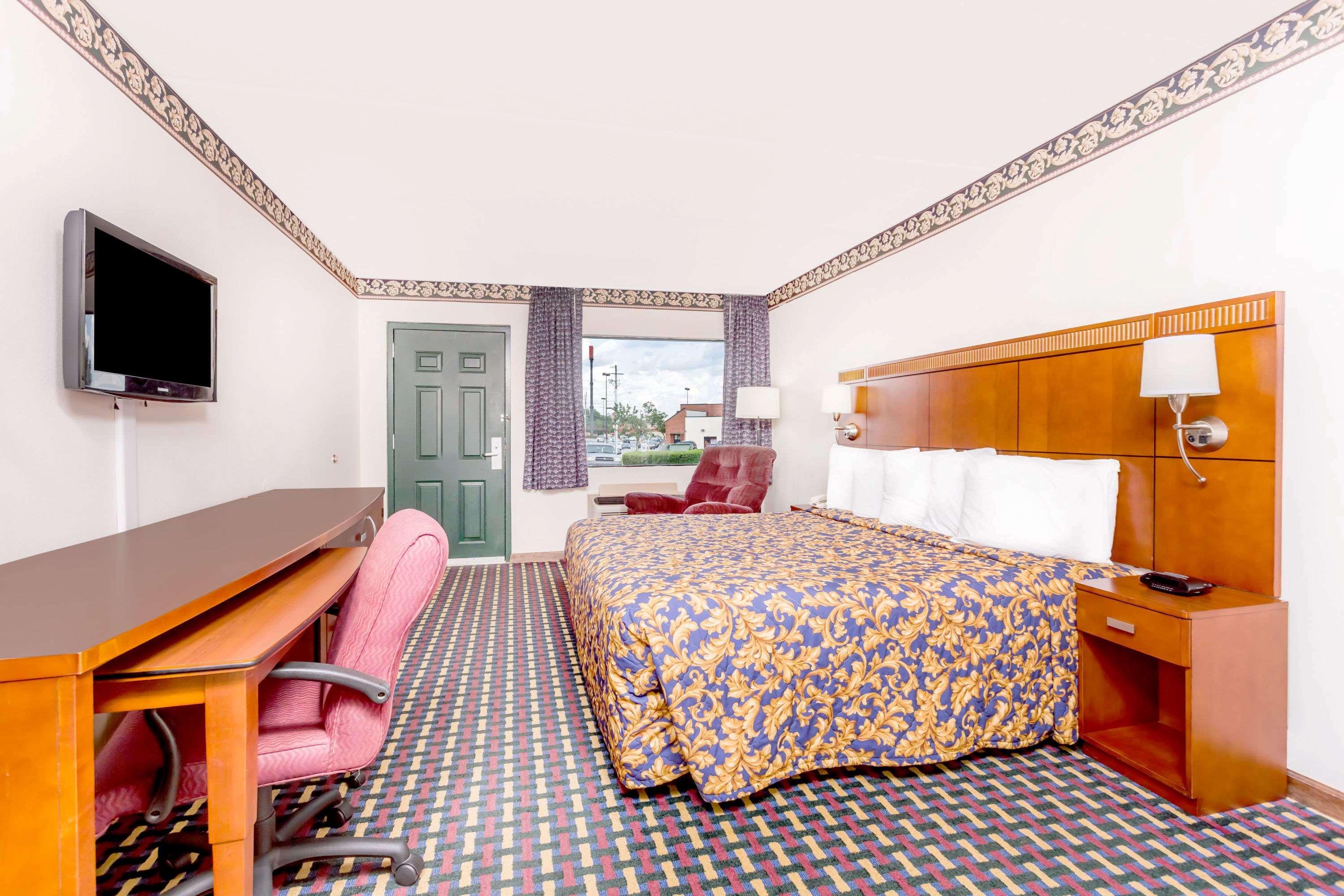 Howard Johnson By Wyndham Perry Ga Екстер'єр фото